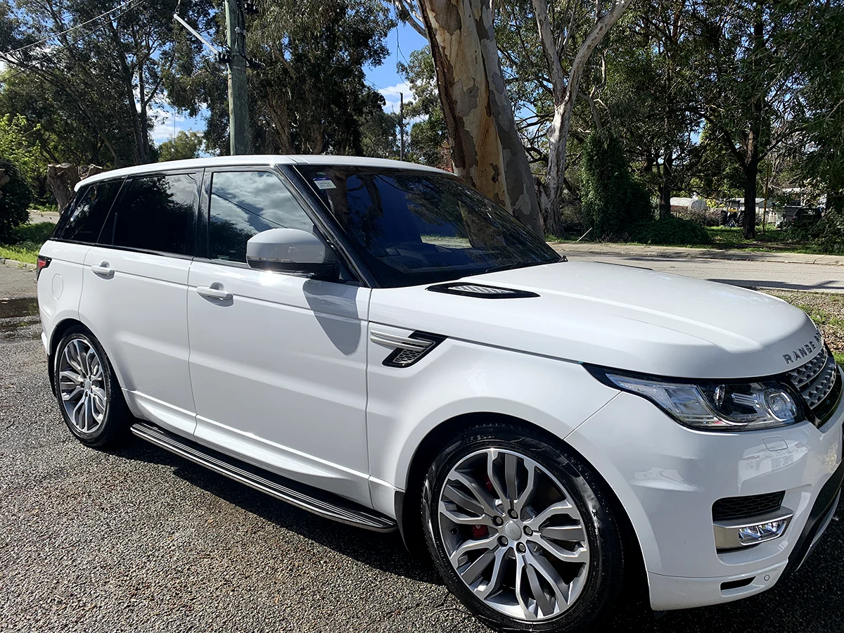 White Range Rover in the Perth area